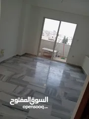  2 شقه للايجار فاضيه 3300