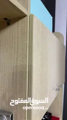  22 مكتب أثاث مكتبي خشبي مع جوارير وخزاين للمنزل لغرفه نوم او غرفة عمل حجم كبير واجهه كامله للبيع