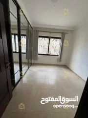  11 شقة فاخرة - دير غبار - 3نوم 1ماستر - 200م - منطقة هادئة ومميزة - قرب الخدمات العامة