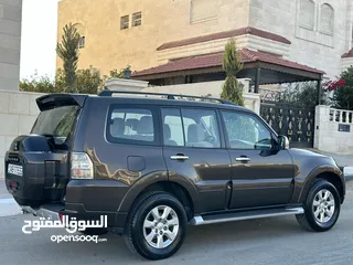  28 Mitsubishi Pajero 2017 (GLS) وارد الوكالة وصيانة الوكالة قاطع مسافة 60 الف كم فحص كامل لون بني مميز