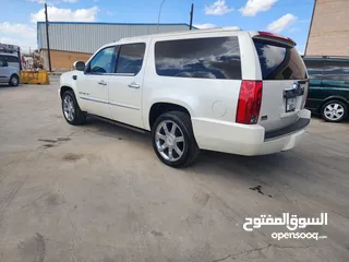  11 كاش أو اقساط من المالك كاديلاك اسكاليد 2011 VIP PLATINUM XL مميزه جدا 6.2cc