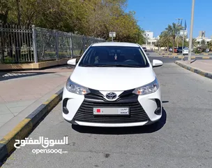  2 Toyota Yaris 2021