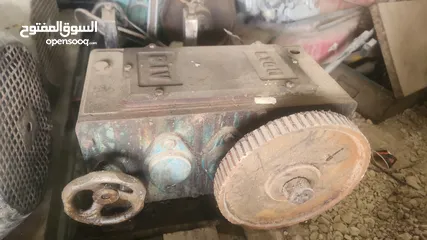  19 معدات صناعيه مشكله
