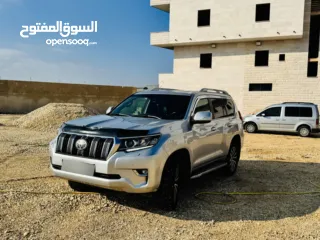  10 تويتا لاند كلوزر