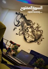  18 رسام Airbrush VIP فنون رسم تنفيذ اعمال فنية على جميع الخامات وجداريات فخمه.