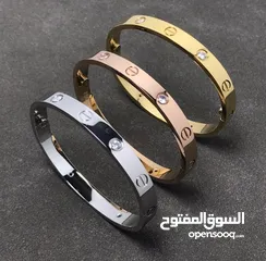 19 Carter طقم أساور كارتير  مكفول لون سنتين  3 أساور ( فضي - نحاسي - دهبي )