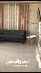  8 بيت مستقل على خمسه دونم