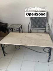  7 اثاث صالون او حلاق او مساج مستعمل للبيع