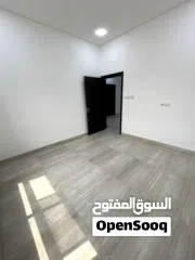  7 شقة للبيع في منطقة ابو قوة على خط السعودية