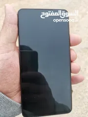  2 Sharp aquos r7 للبيع او للبدل على شي نفس   القوة يفضل هواوي