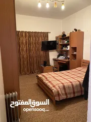  8 شقة للبيع في شارع عمر المختار