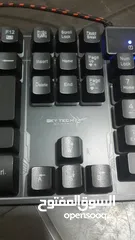  4 Keyboard gaming sky tech k1000