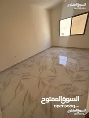  10 شقه للبيع الثالثة طابق اول هندسي شارع ألرئيسي