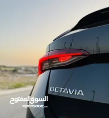  4 اوكتافيا 2021/20 بالنايلون منمرة من اربع شهور حررق سعرر 95.000 شيكل كاش و نهاائي