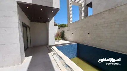  8 Villa for sale in Dabouq ( Property 42658 )-174804518