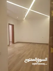  15 شقة أرضية جديدة ماشاء الله للبيع حجم كبيرة في المدينة طرابلس منطقة سوق الجمعة الحشان