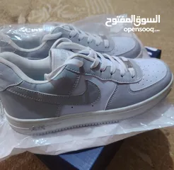  2 نايكي اصلي