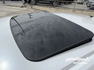  11 ليكزس UX300e كهربائية اعلى اضافات 2021