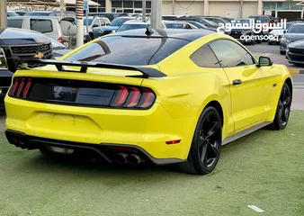  3 Ford mustang GT 2021