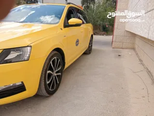  2 السيارة بحالة ممتازة بدون حوادث ولا غلطة الحمدلله احسن من البرايڤت تعال افحص وشوف وتفحص وين بدك