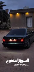  9 BMW 525i...