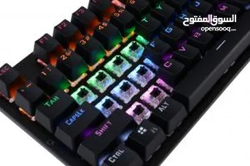  4 keyboard hp Mechanical Gaming GK100 كيبورد كمينكل من اتش بي مضيئ ملون RGB Light