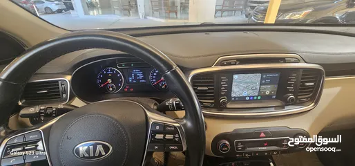  6 KIA Sorento - 2018 - brand as new - regular service