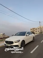  3 Mercedes E300de 2022 Designo