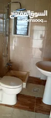  4 شقة تجارية صغيرة للايجار (استديو تجاري)