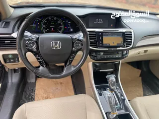  11 Honda Accord Hybrid 2017 Touring