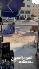  2 سوبر ماركت للبيع لأن الشب طالب جامعه ولا يستطيع التوفيق بين المحل ودوامه