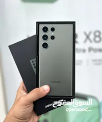  1 بأقل سعر : Samsung S23 ultra 256gb  الهاتف بحالة الوكالة نظيف جدا بدون أي مشاكل مع ملحقاته و ضمان