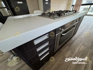  7 شقة دوبلكس ثالث مع روف فاخرة بإطلالــــه بانوراما