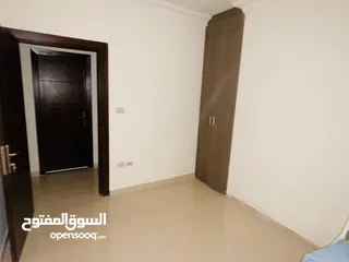  6 شقة في خلدا مميزه  طابق رابع مع إمكانية روف من 40الى50متر مربع فرصه في منطقة هادئة ومنظمة للخدمات