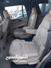  10 كاديلاك اسكاليد وارد الوكالة قاطع مسافة 29000km فقط صنف platinum