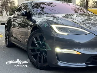  8 Model S Plaid 1020HP+