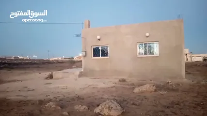  8 منازل ثنين للبيع