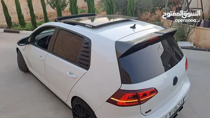  2 بسبب السفر المستعجل جولف 2015 جي تي اي  جدددديده بمعنى الكلمه فل فل اضافات بسعر ممتاز وتنازل مباشر