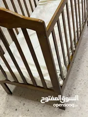  1 تخت بيبي خشب زان اندونيسي بحال الوكالة لحد عمر 4 سنوات