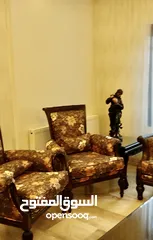  20 شقة مفروشة للبيع في ضاحية النخيل. رجم عميش.. عمر البناء 6 سنوات..سالم حبش للإسكان.