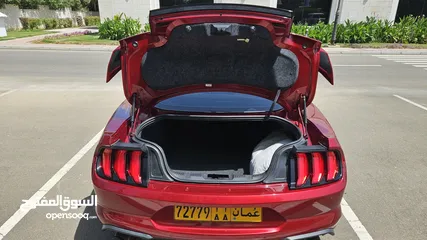  12 2019 Ford Mustang GT 5.0 very good condition  2019 موستنج جي تي جير عادي عداد ديجيتال