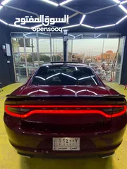  4 Charger 2019 sxt plus