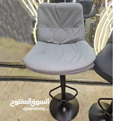  6 كرسي بار عصري للمطبخ هو الخيار الأول مصمم بمعدن قوي قواعد ناعمه و مريحه تعزز من الراحة و الأناقة