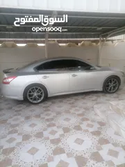  12 Nissan maxima 2010 in perfect condition well maintained Oman agent car