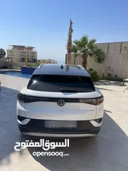  1 بحاله الوكاله ID4 PRO 2023 ماشيه 11500 كم قابل للزياده ترخيص لغايه 2026/4 للبيع بداعي السفر