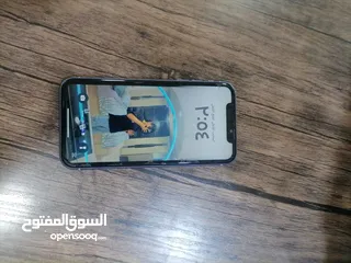  2 آيفون 11 للبدل أو للبيع