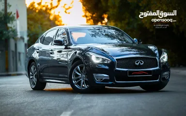  1 INFINITI Q70  EXCELLENT CONDITION  BLUE  2016