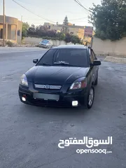  2 كيا برايد فتحة سقف بنزين 1600اوتماتيك