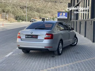 4 سكودا اوكتافيا 2020/19 بحالة الشركة فل فل عدا فتحه وعداد قليل اصلي