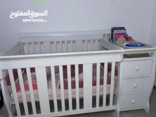 1 سرير أطفال بيبي ماركه جونيور